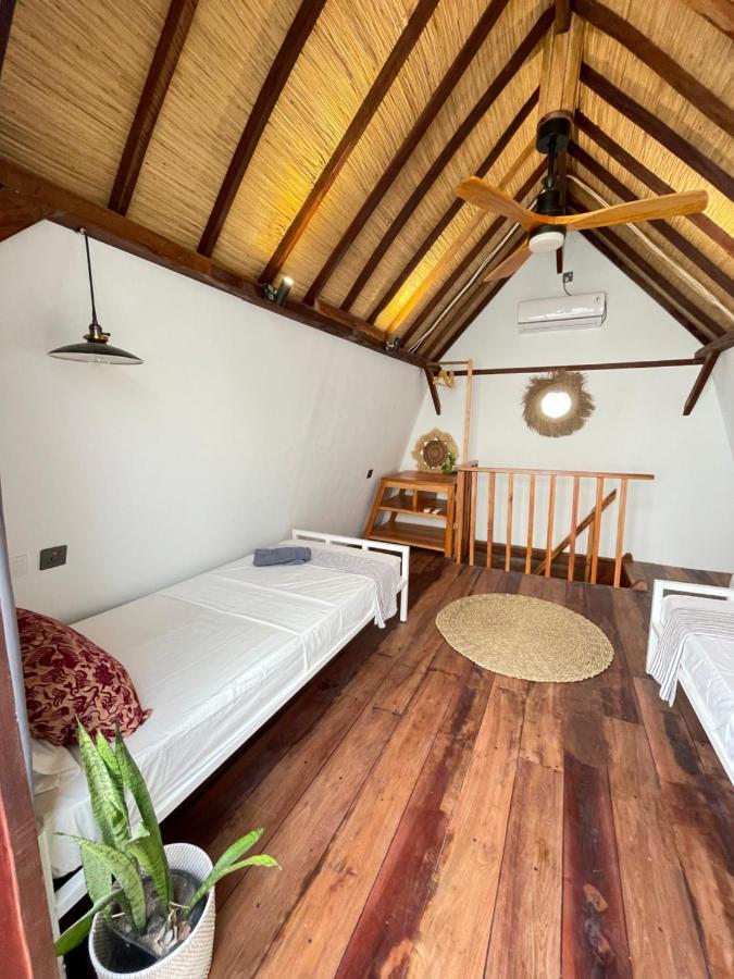 Hotel Tipsea Turtle Gili Air Esterno foto
