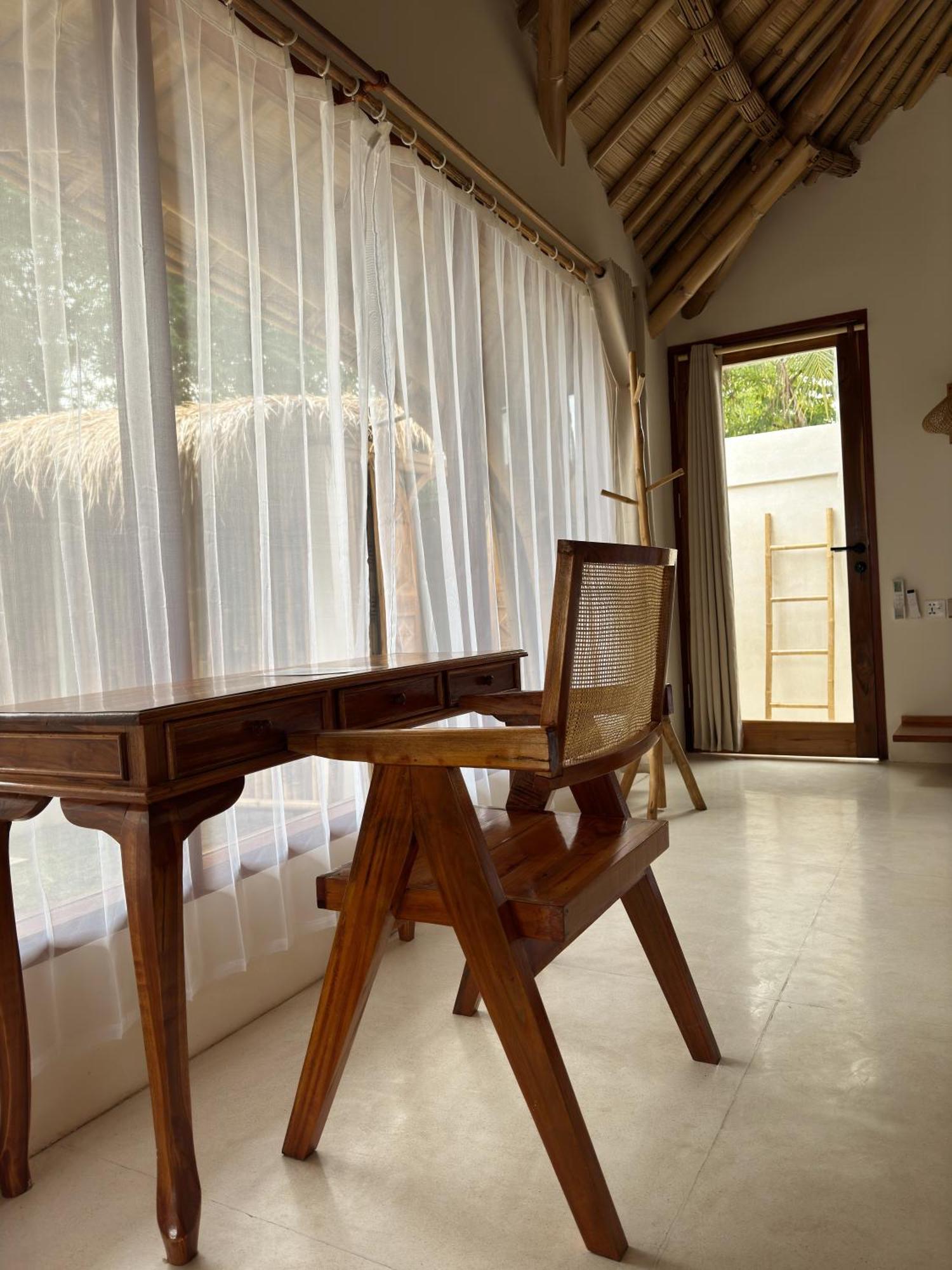 Hotel Tipsea Turtle Gili Air Esterno foto