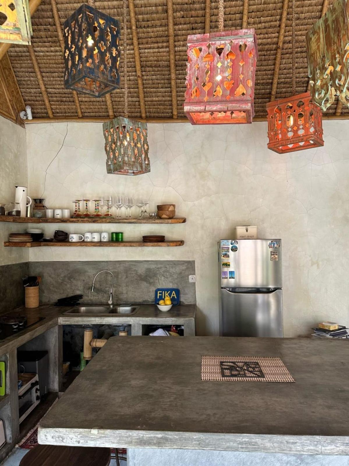 Hotel Tipsea Turtle Gili Air Esterno foto